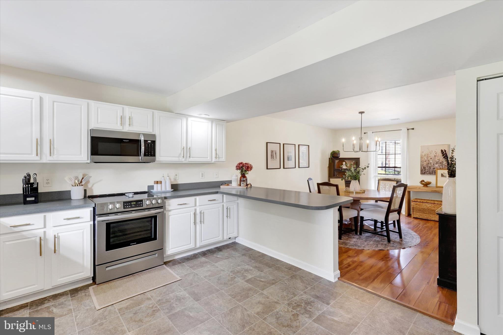 STONEHEDGE - Residential