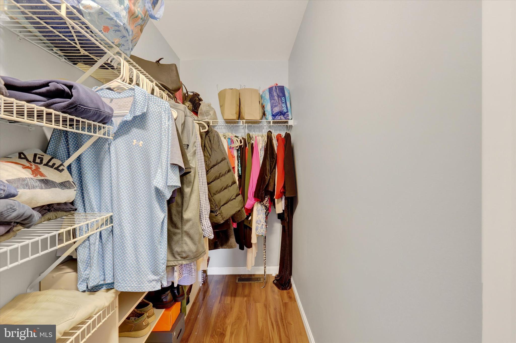 STONEHEDGE - Residential