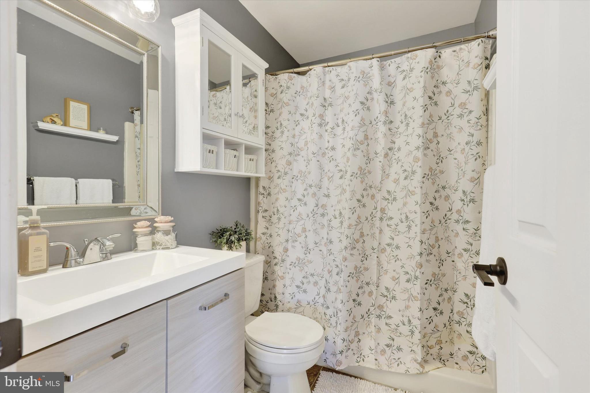 STONEHEDGE - Residential