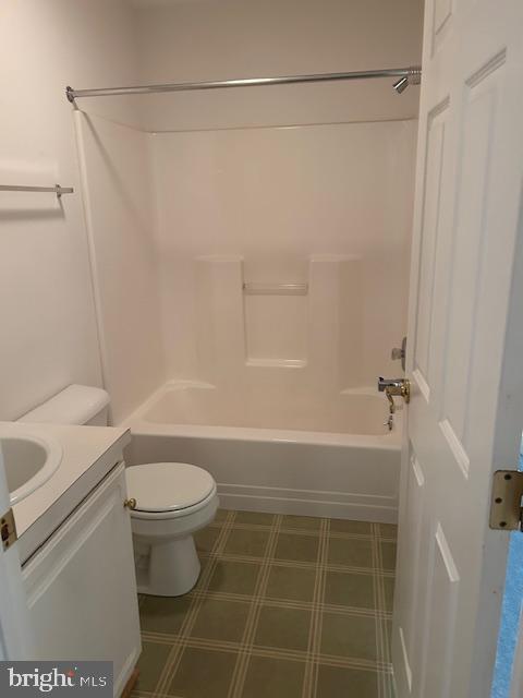 NEW COLONY VILLAGE - Residential Lease