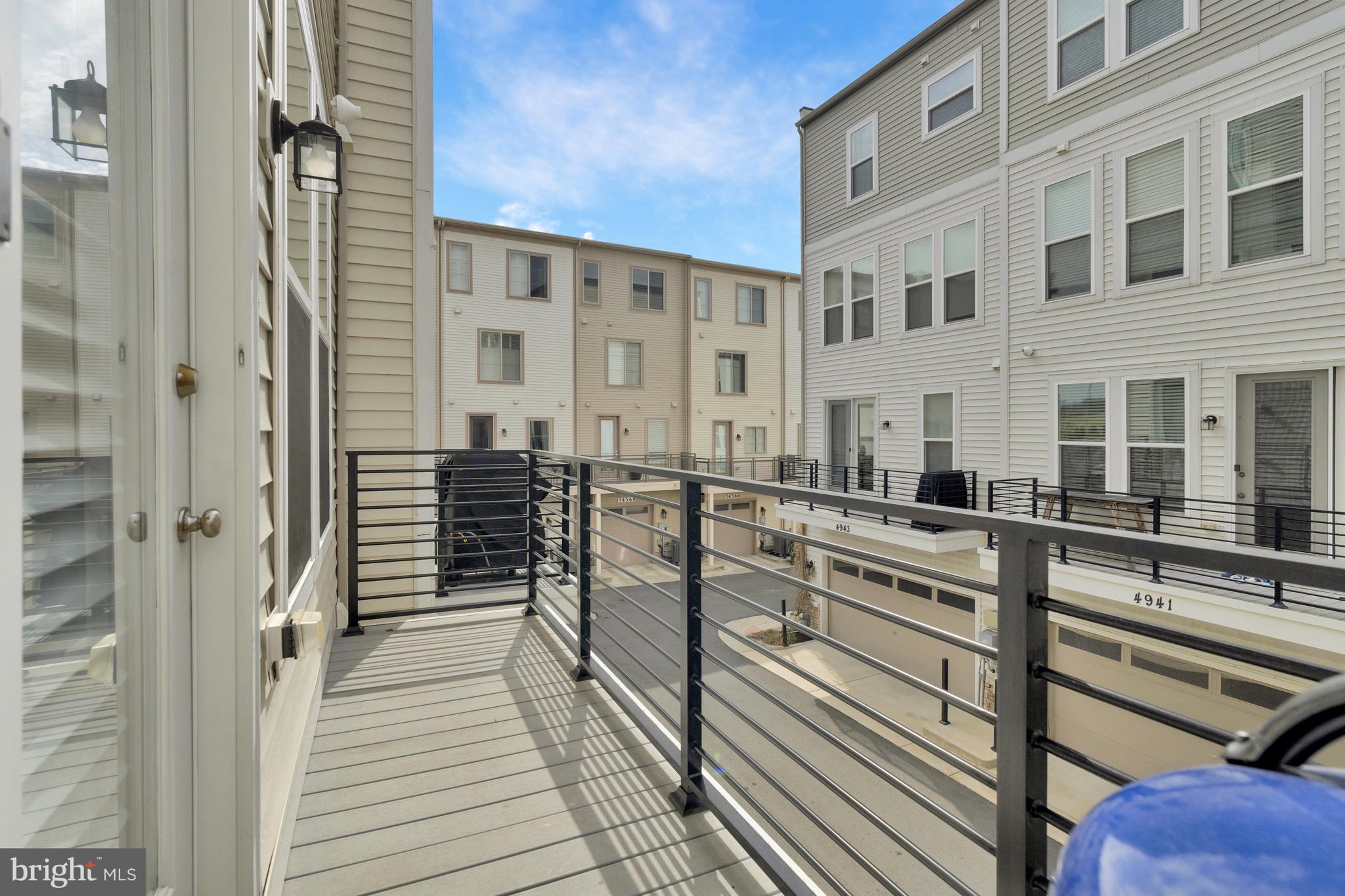 PRESERVE AT WESTFIELDS - Residential