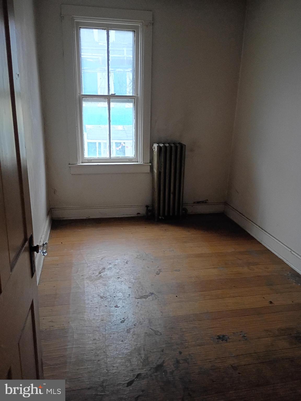 SOUTH SIDE OF CITY - Residential