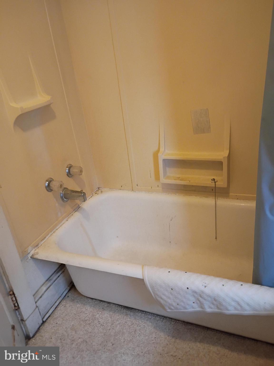 SOUTH SIDE OF CITY - Residential