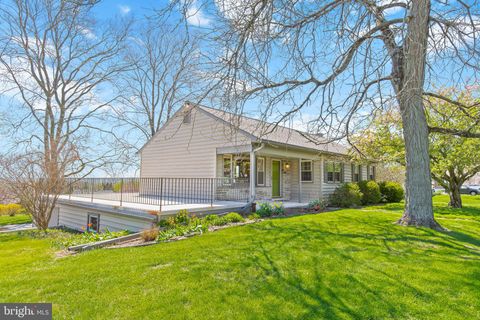 Photo of 3628 Horizon Drive, LANCASTER, PA 17601 (MLS # PALA2068450)