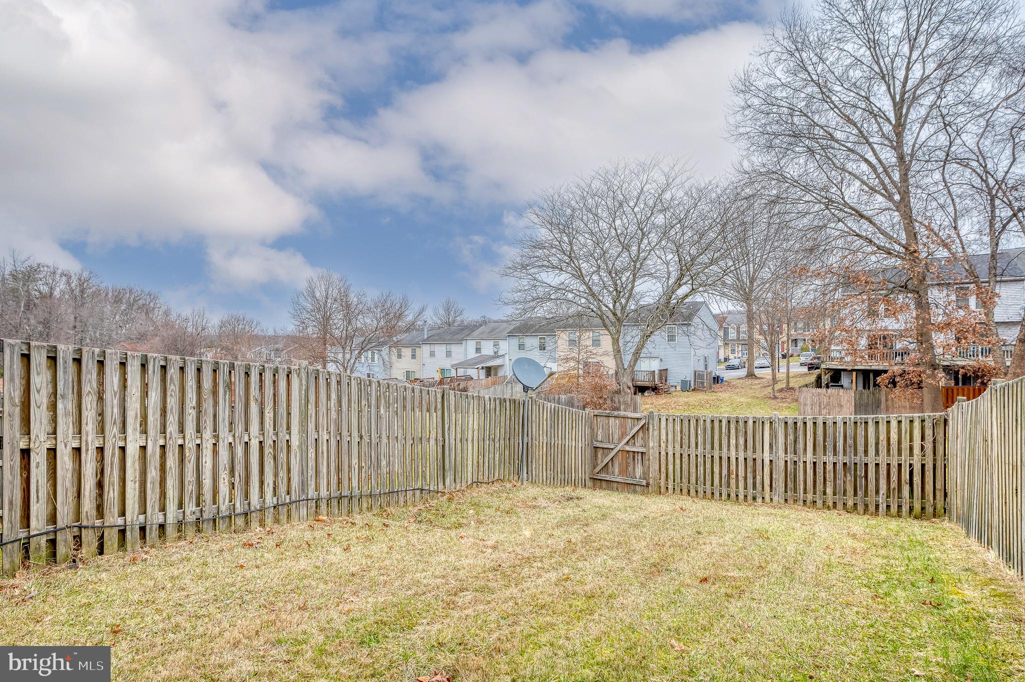 WOODBRIDGE CENTER - Residential Lease