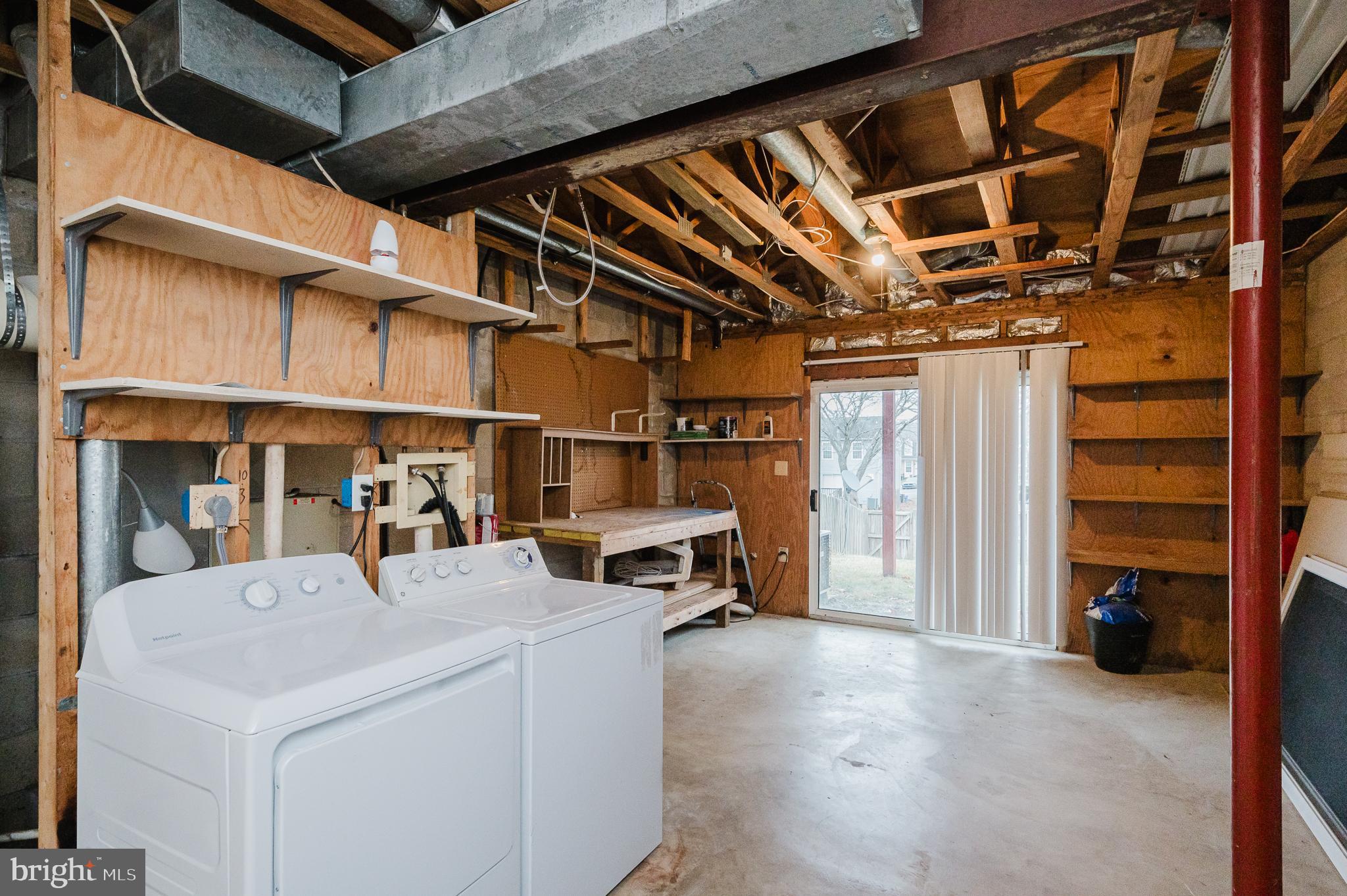 WOODBRIDGE CENTER - Residential Lease