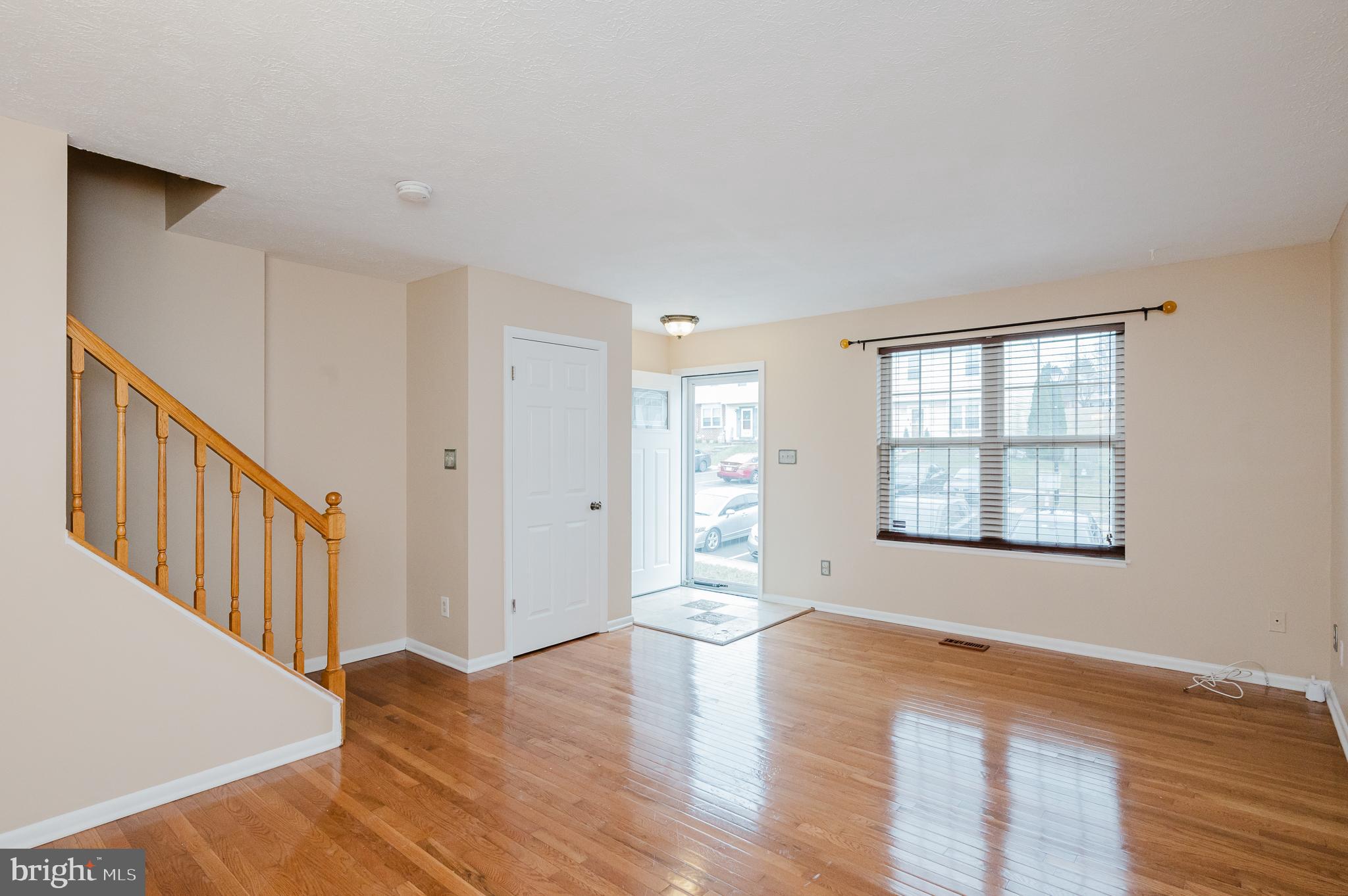 WOODBRIDGE CENTER - Residential Lease