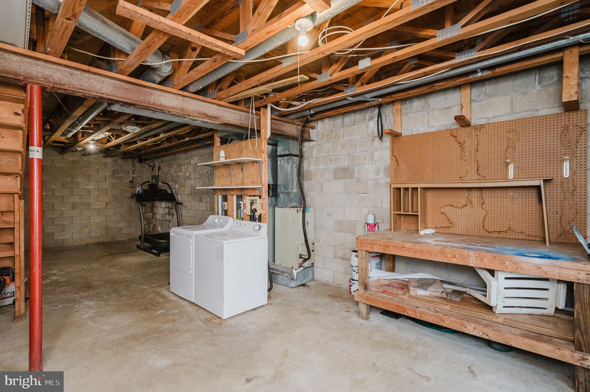 WOODBRIDGE CENTER - Residential Lease