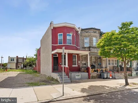 MLS: NJCD2093250