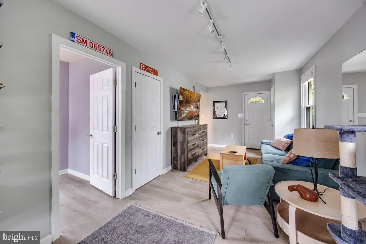 Bellmawr, New Jersey 08031, United States, 2 Bedrooms Bedrooms, ,1 BathroomBathrooms,Residential,Active,206294