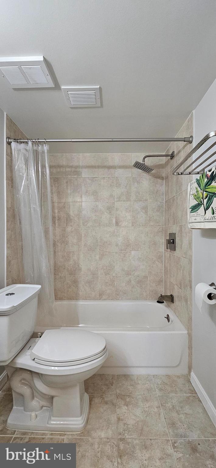 BURKE COVE - Residential Lease