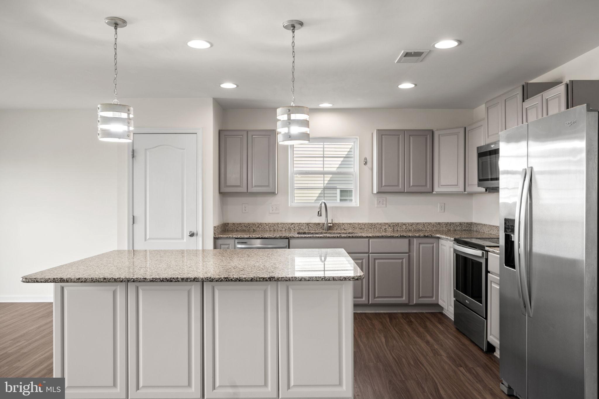 MORNING DOVE ESTATES - Residential