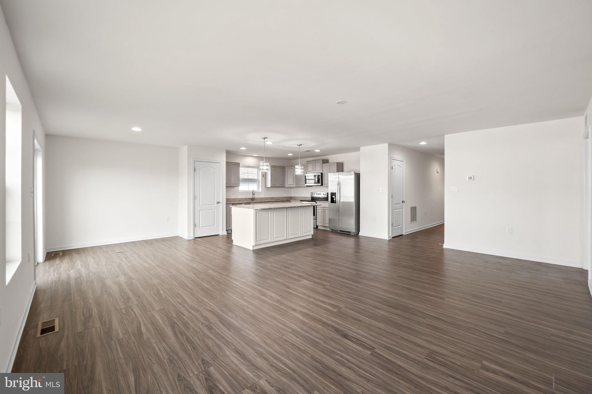 MORNING DOVE ESTATES - Residential