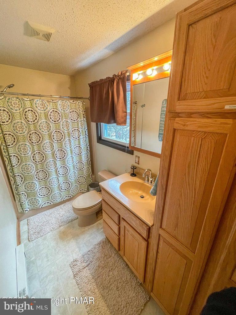 TOWAMENSING TRAILS - Residential