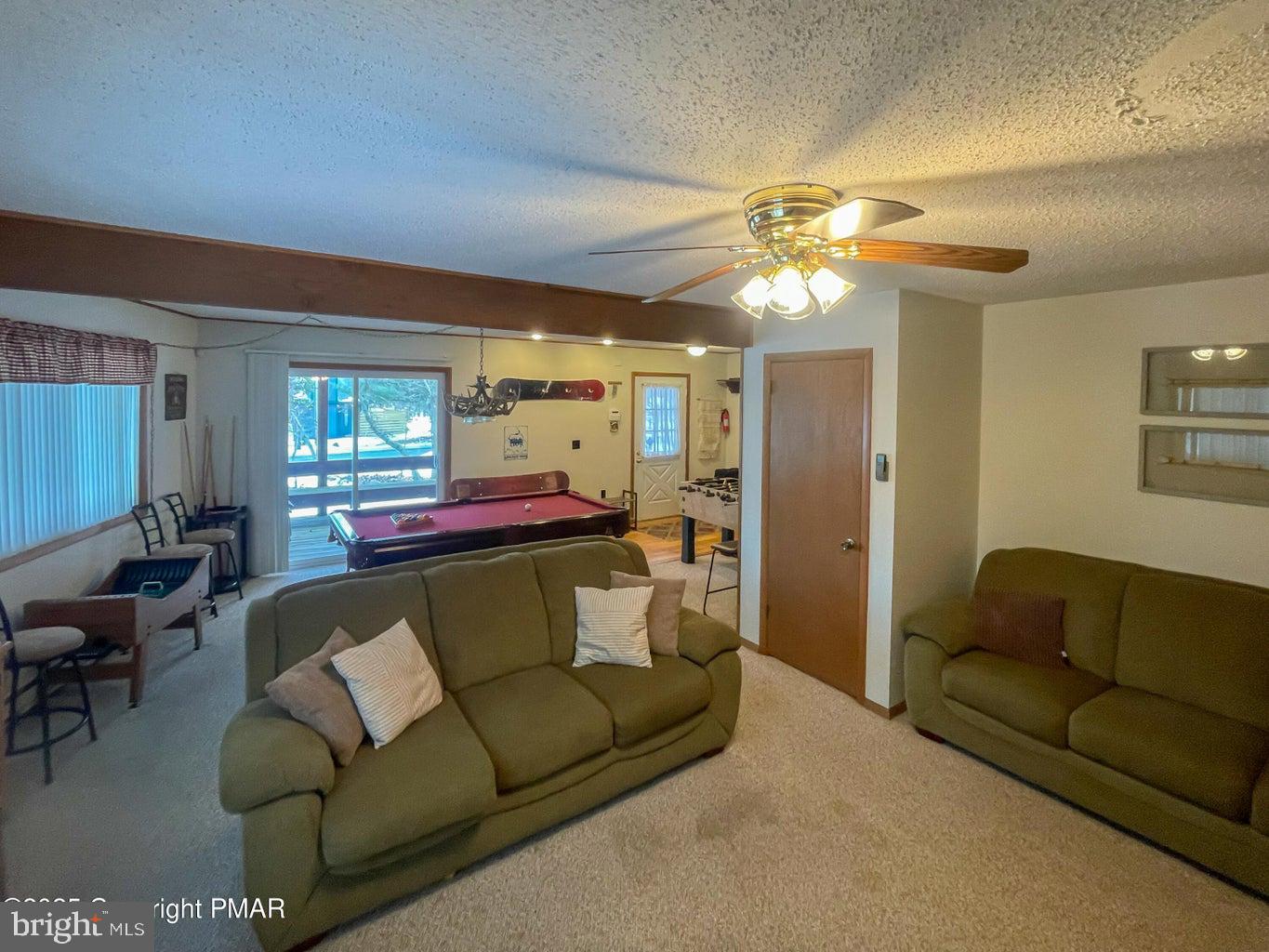 TOWAMENSING TRAILS - Residential