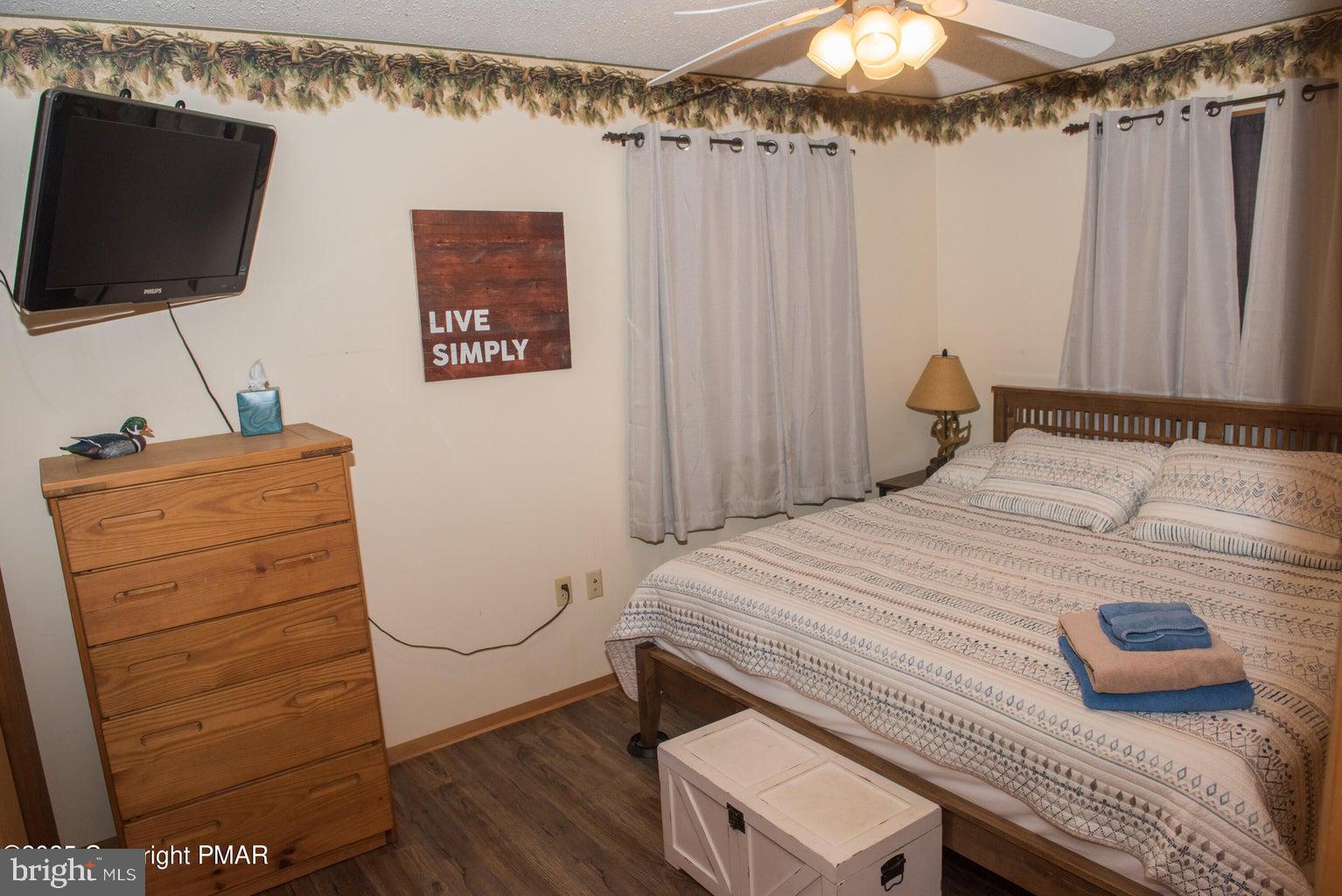 TOWAMENSING TRAILS - Residential