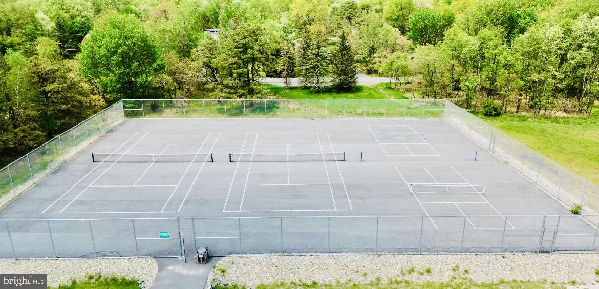 TOWAMENSING TRAILS - Residential