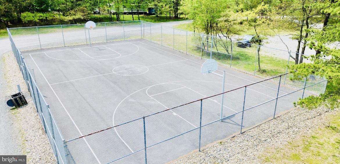 TOWAMENSING TRAILS - Residential