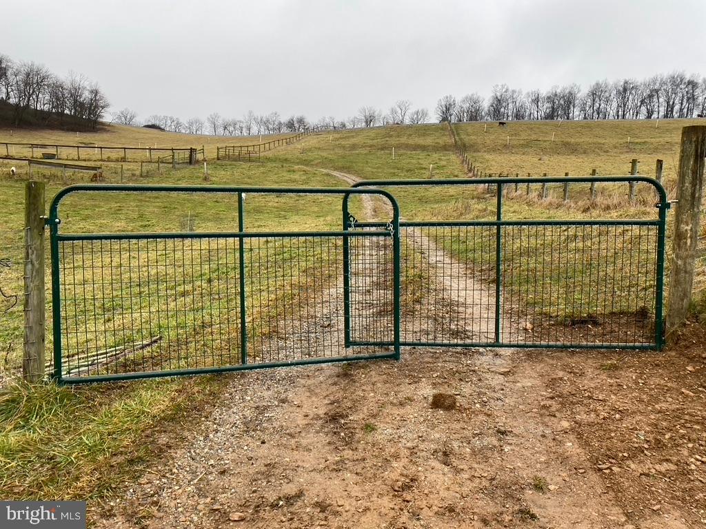 SHREWSBURY TWP - Farm