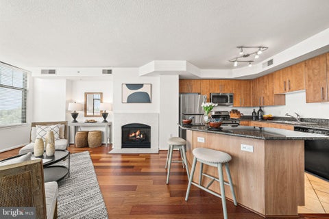 Photo of 1021 N Garfield Street #637, ARLINGTON, VA 22201 (MLS # VAAR2075606)