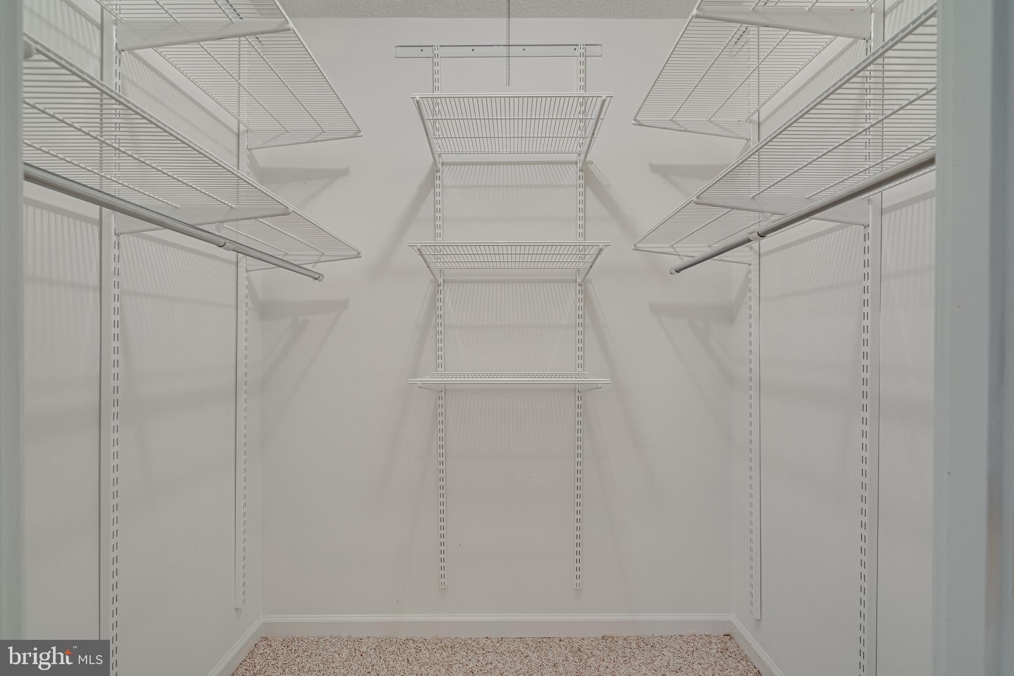 FAIRLINGTON - Residential