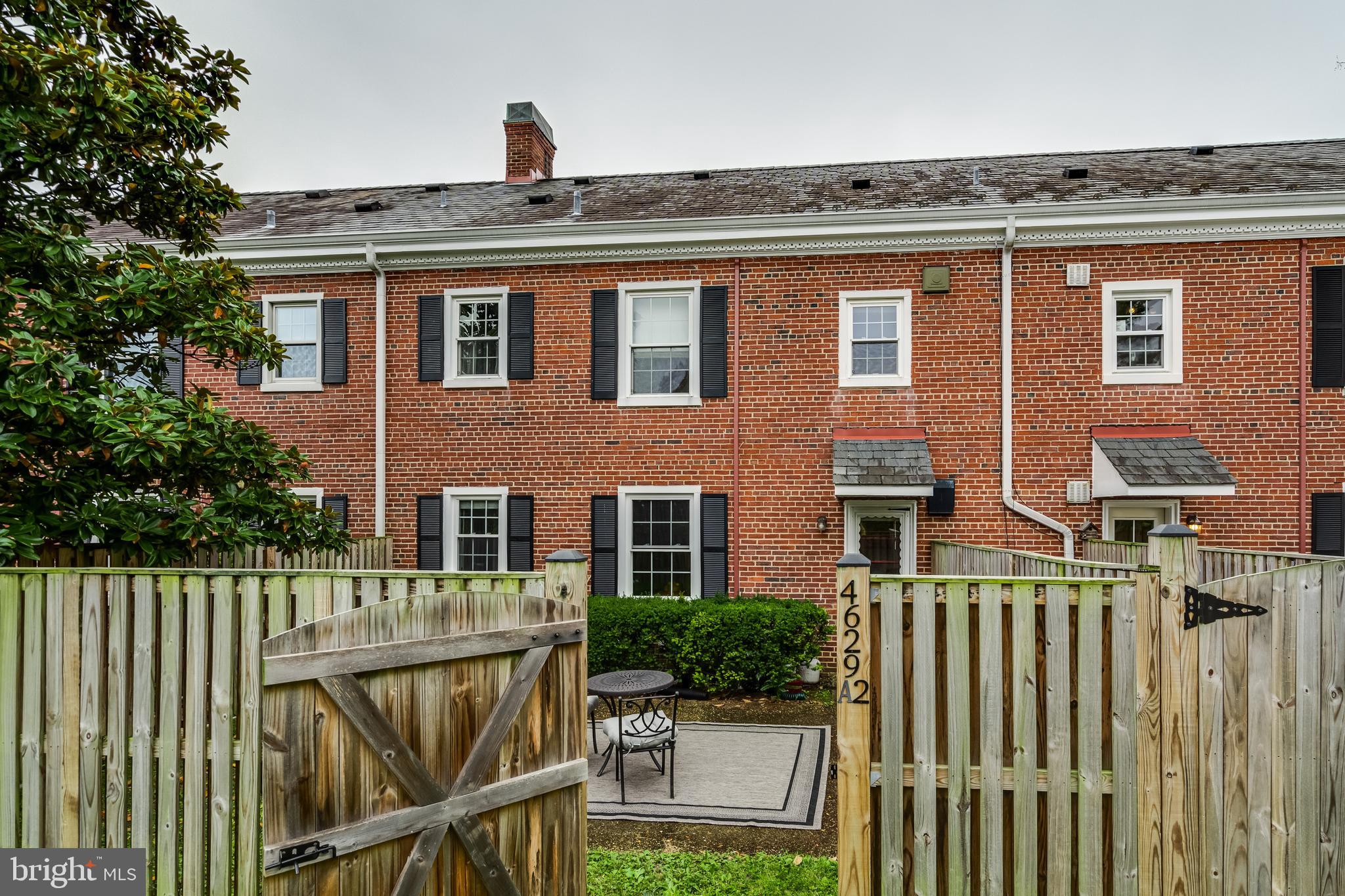 FAIRLINGTON - Residential