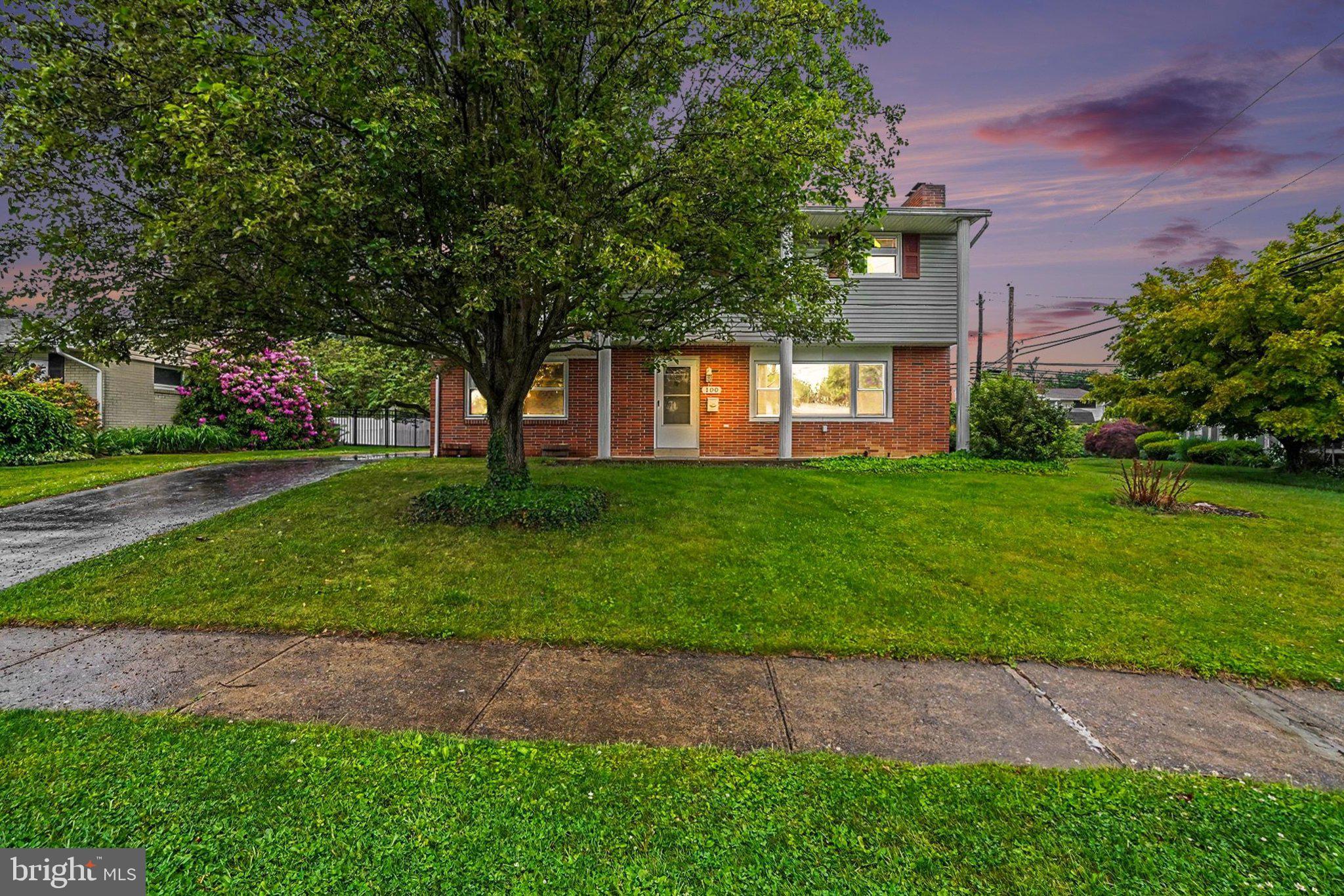 100 LANCASTER BOULEVARD