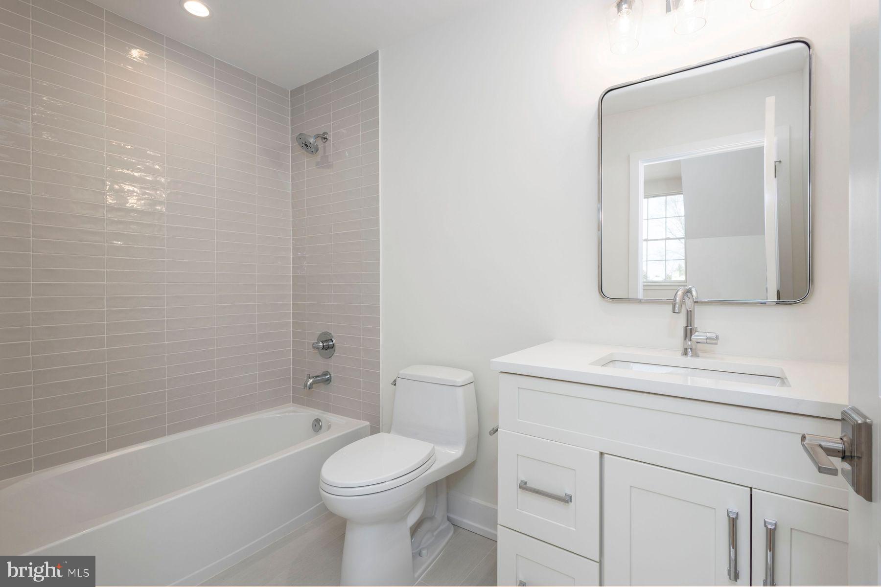 WYNDMOOR - Residential