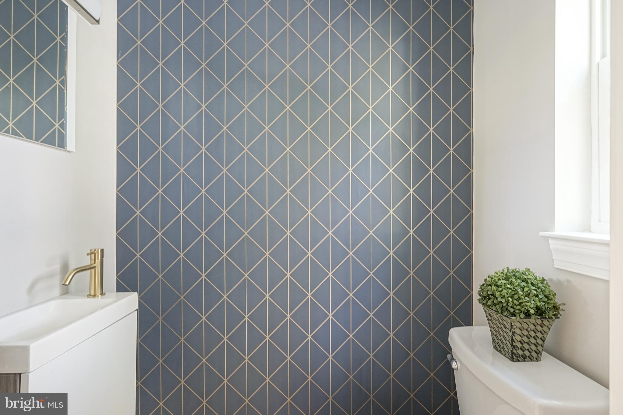 POINT BREEZE - Residential