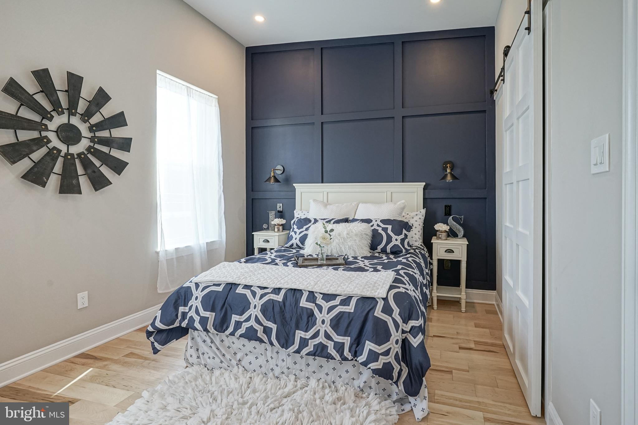 POINT BREEZE - Residential