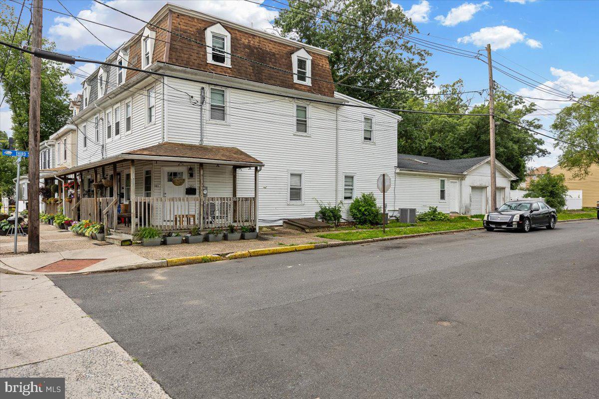 301 BROAD STREET
