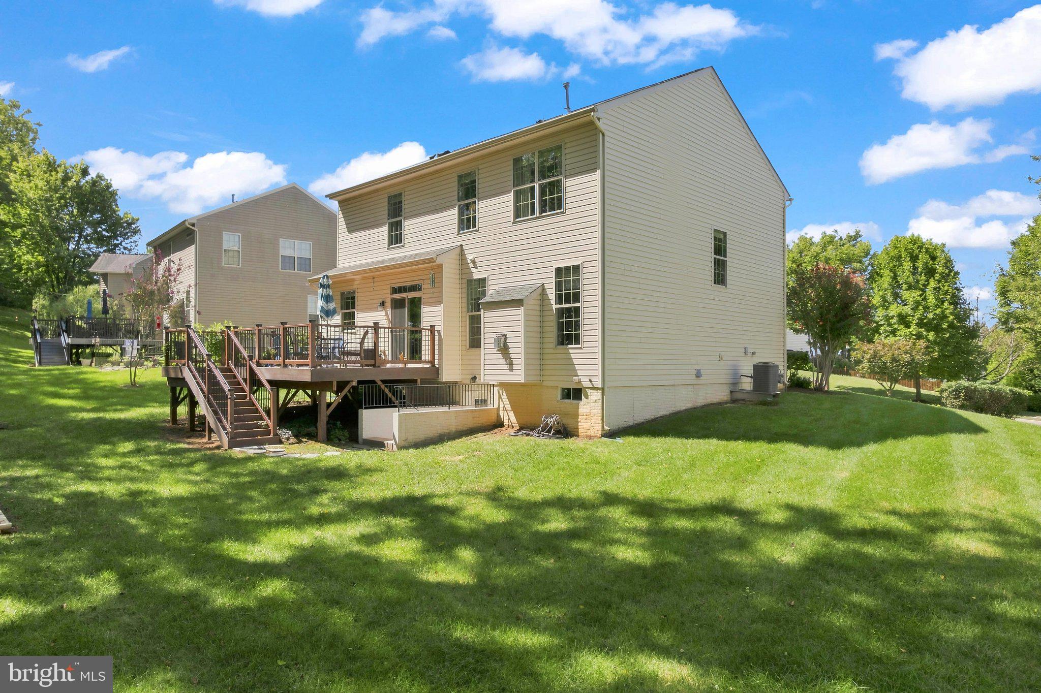 816 SHETLAND WAY
