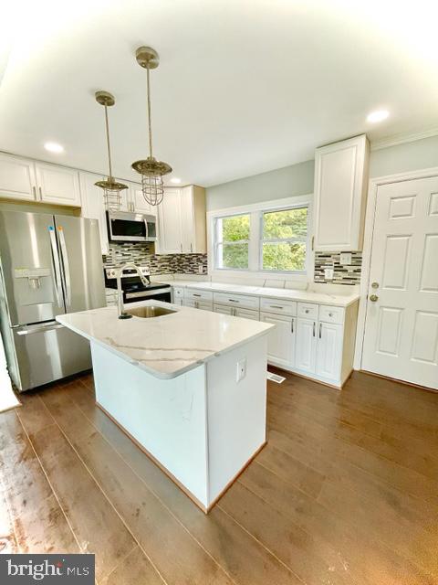 TEMPLE HILLS PARK - Residential