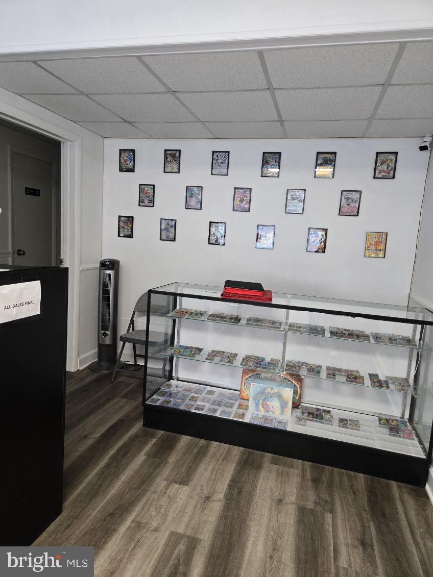 7501 LITTLE RIVER TURNPIKE 305