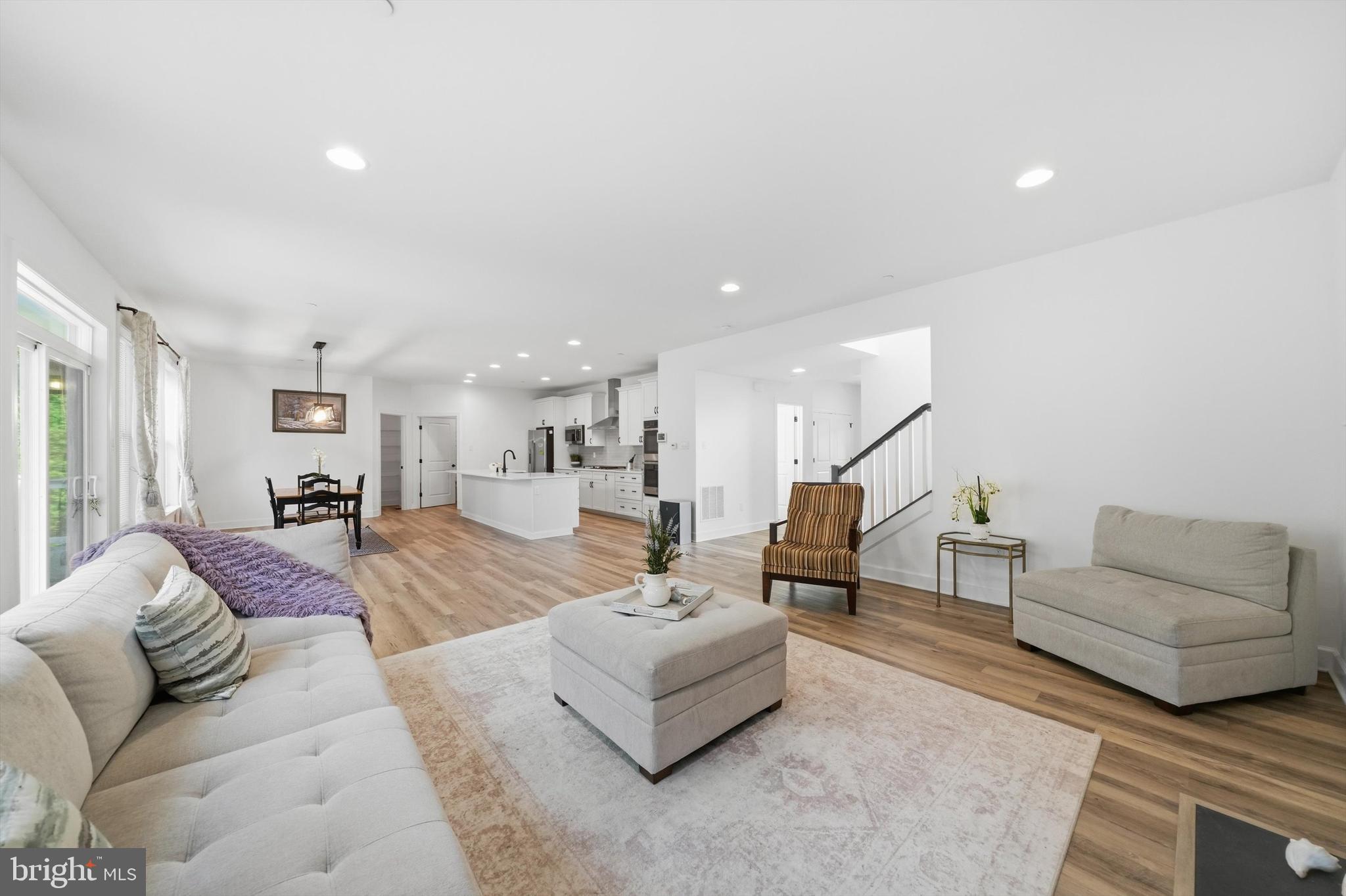 15421 RIVERCREST COURT