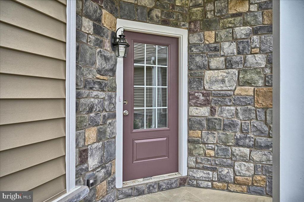 Photo of 375 MEADOW ROSE DR #154, LITITZ, PA 17543 (MLS # PALA2024056)