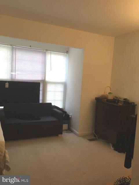 CENTREVILLE GREEN - Residential Lease