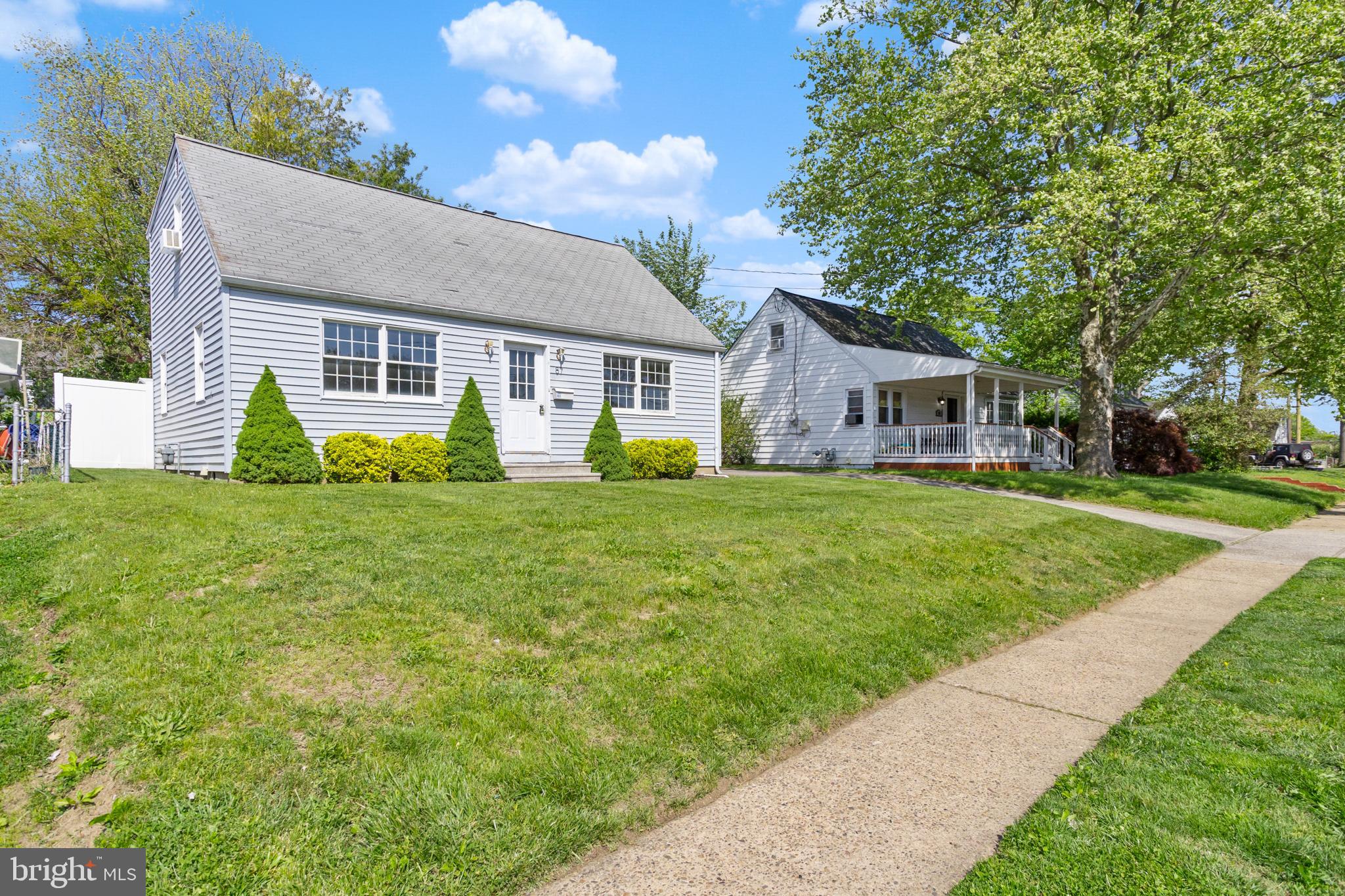87 PENNWOOD DRIVE