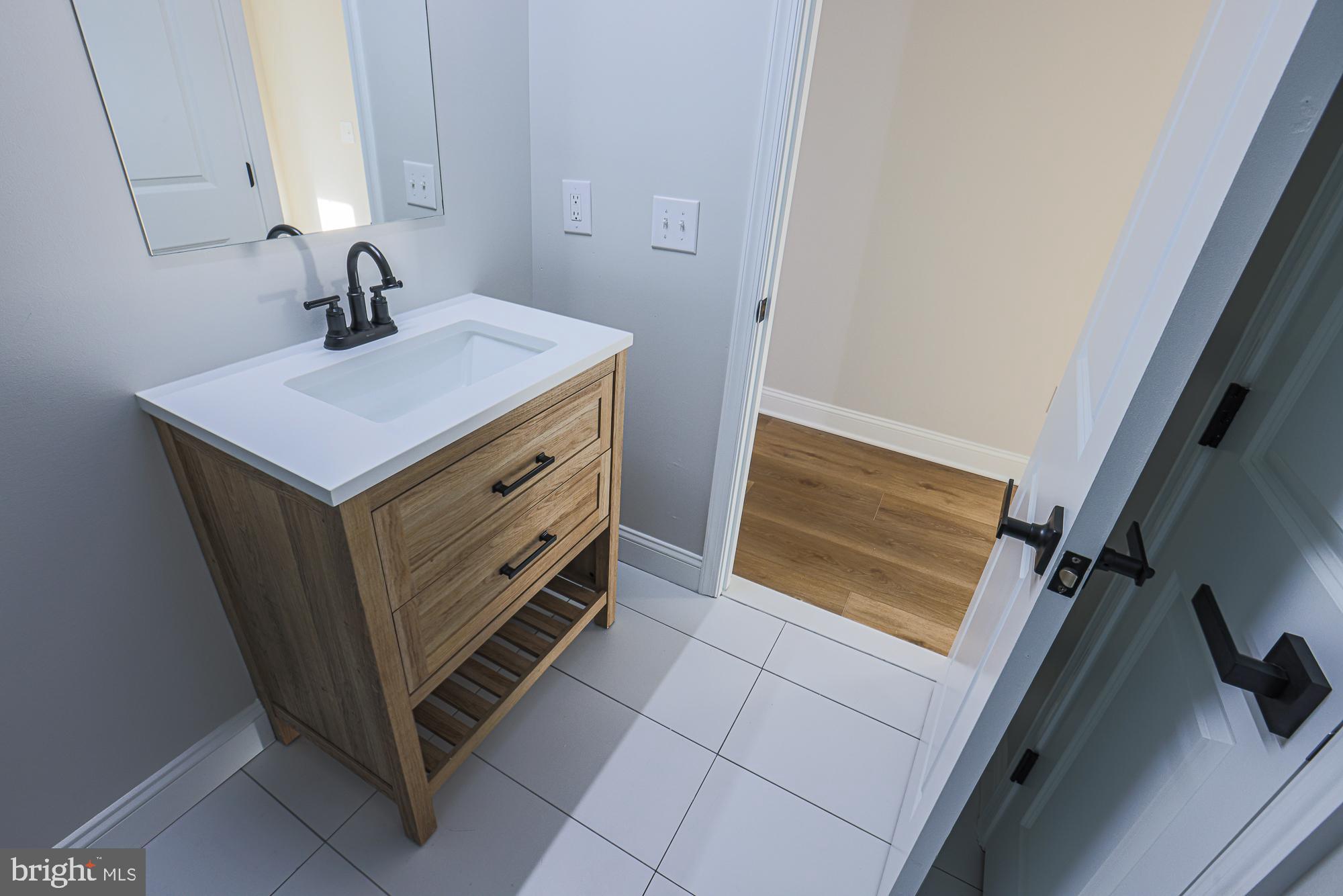 ROLLING RIDGE - Residential