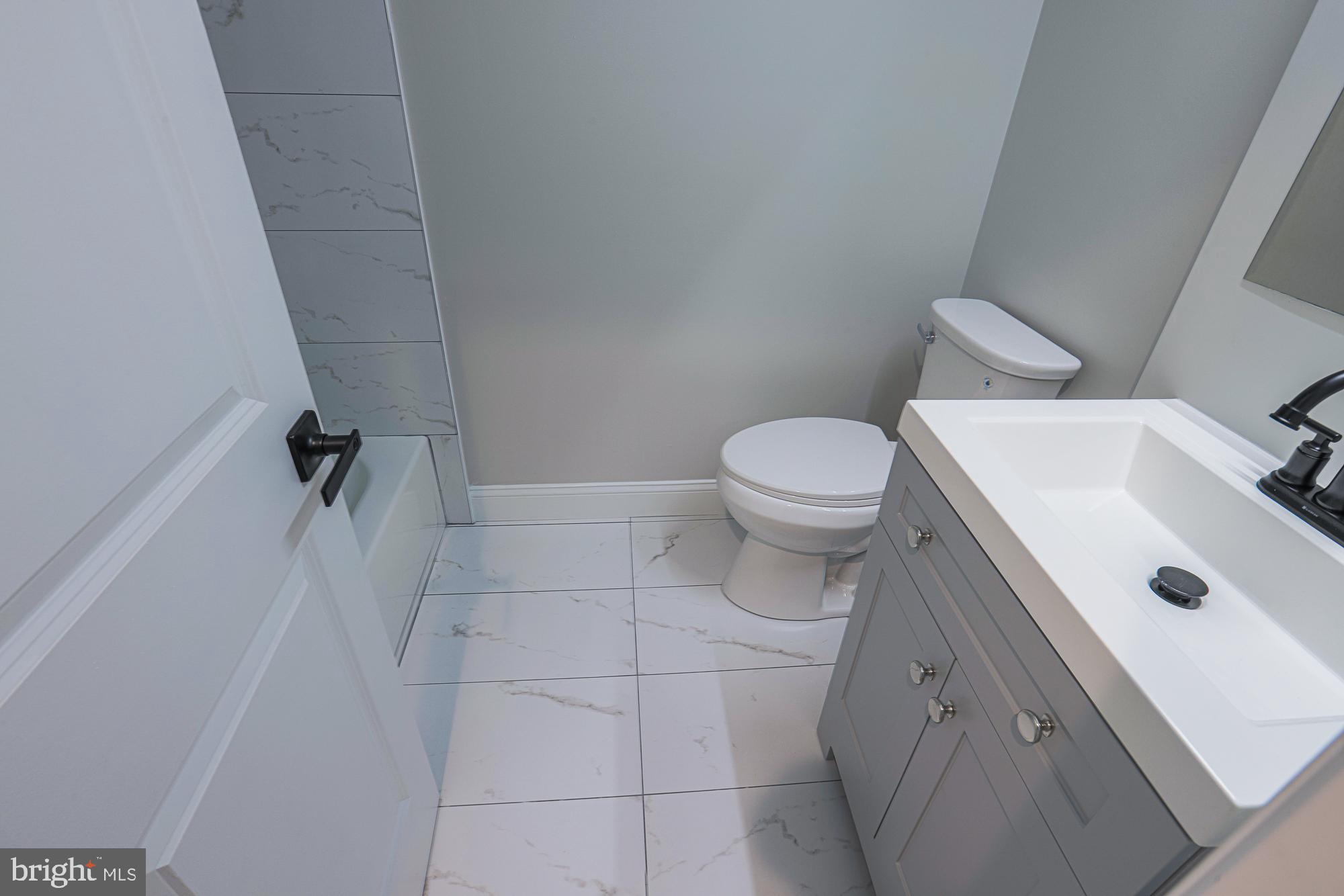 ROLLING RIDGE - Residential