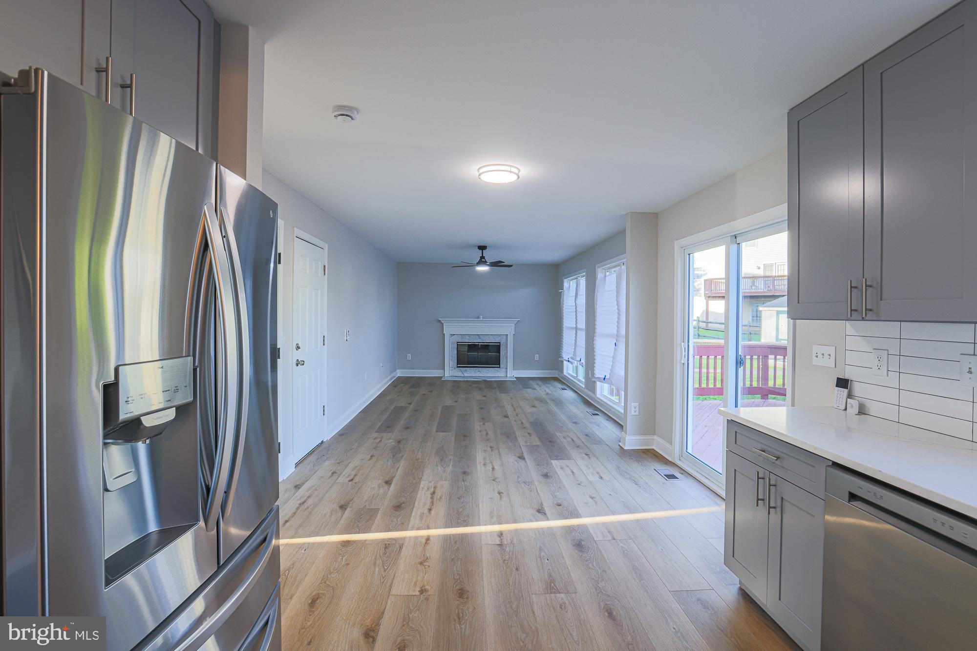 ROLLING RIDGE - Residential