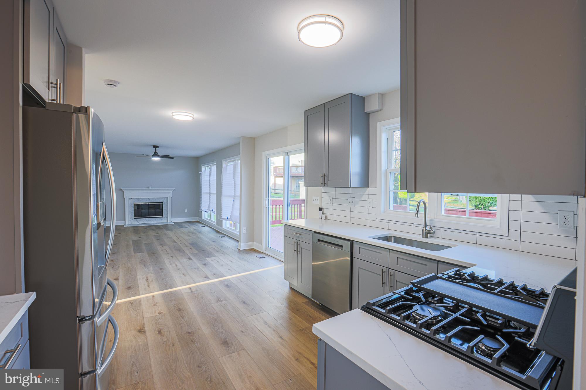 ROLLING RIDGE - Residential