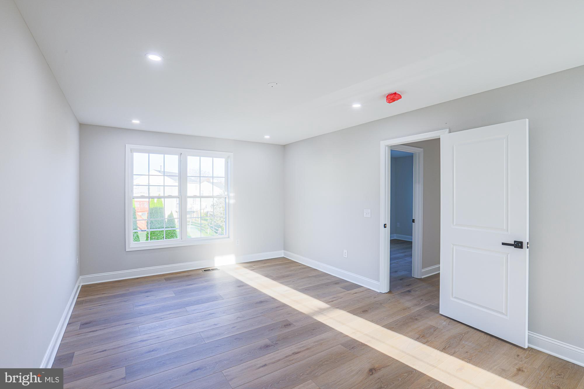 ROLLING RIDGE - Residential