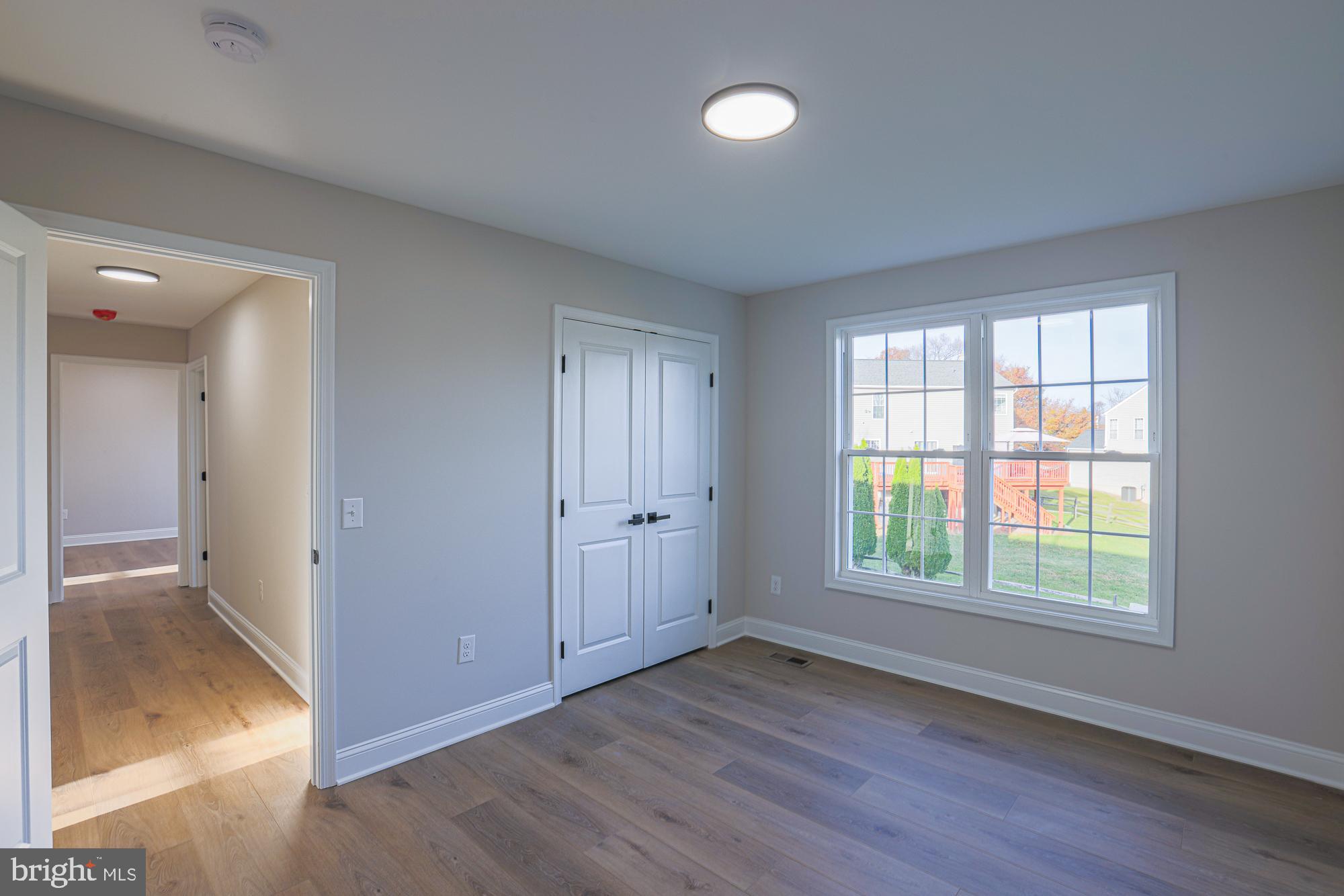 ROLLING RIDGE - Residential