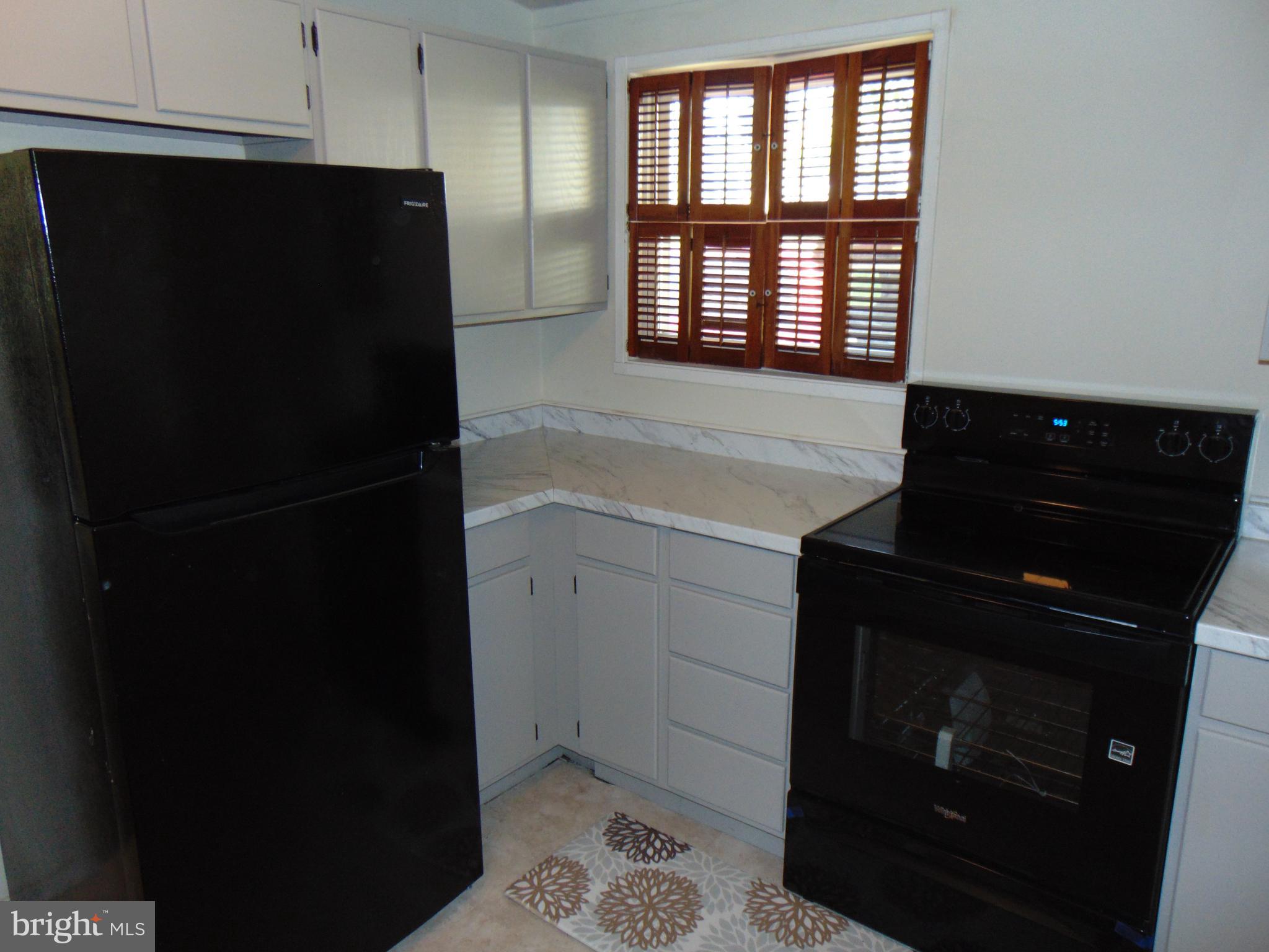 LINDEN HILLS - Residential