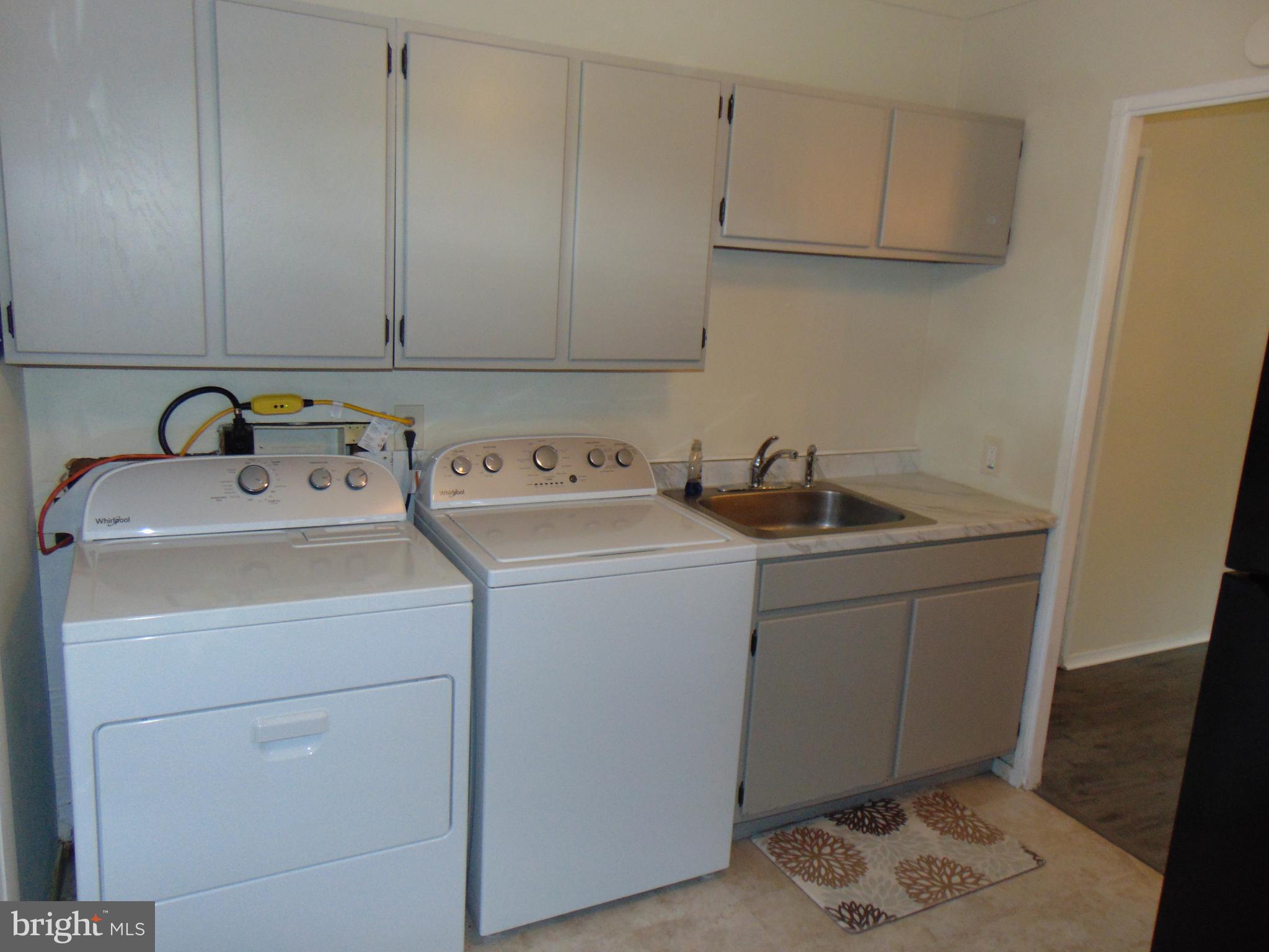 LINDEN HILLS - Residential