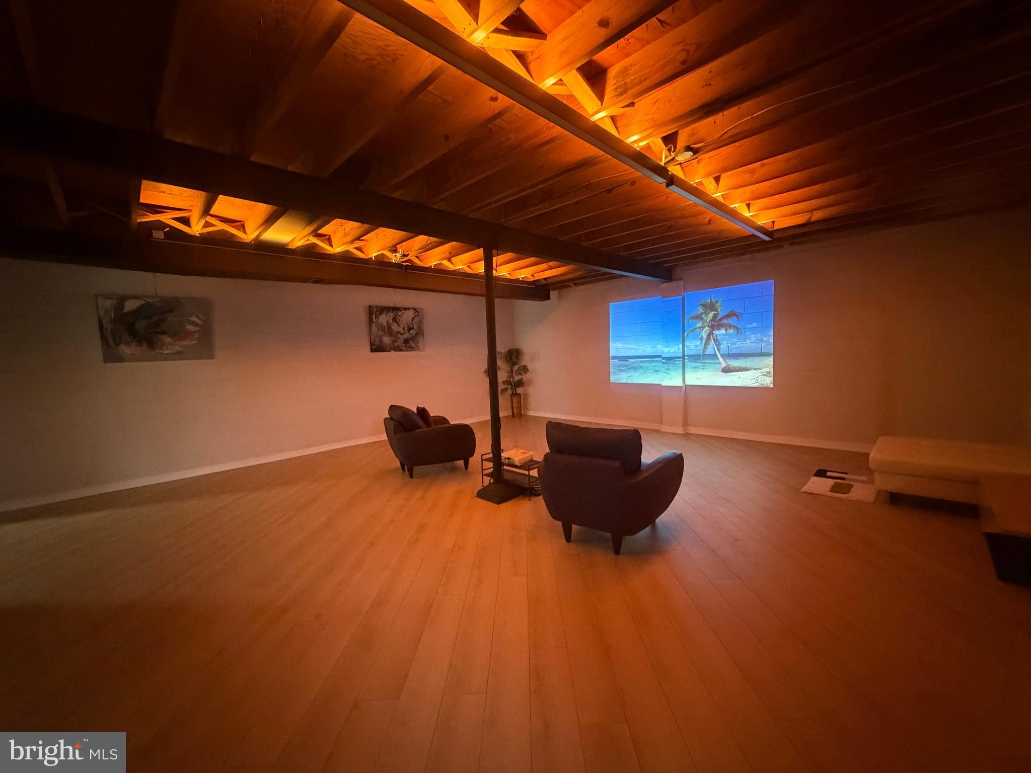 CALVERTON - Residential