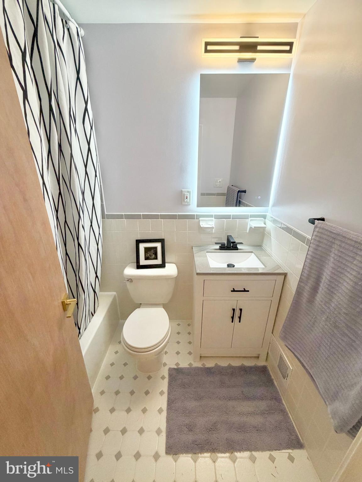 CALVERTON - Residential