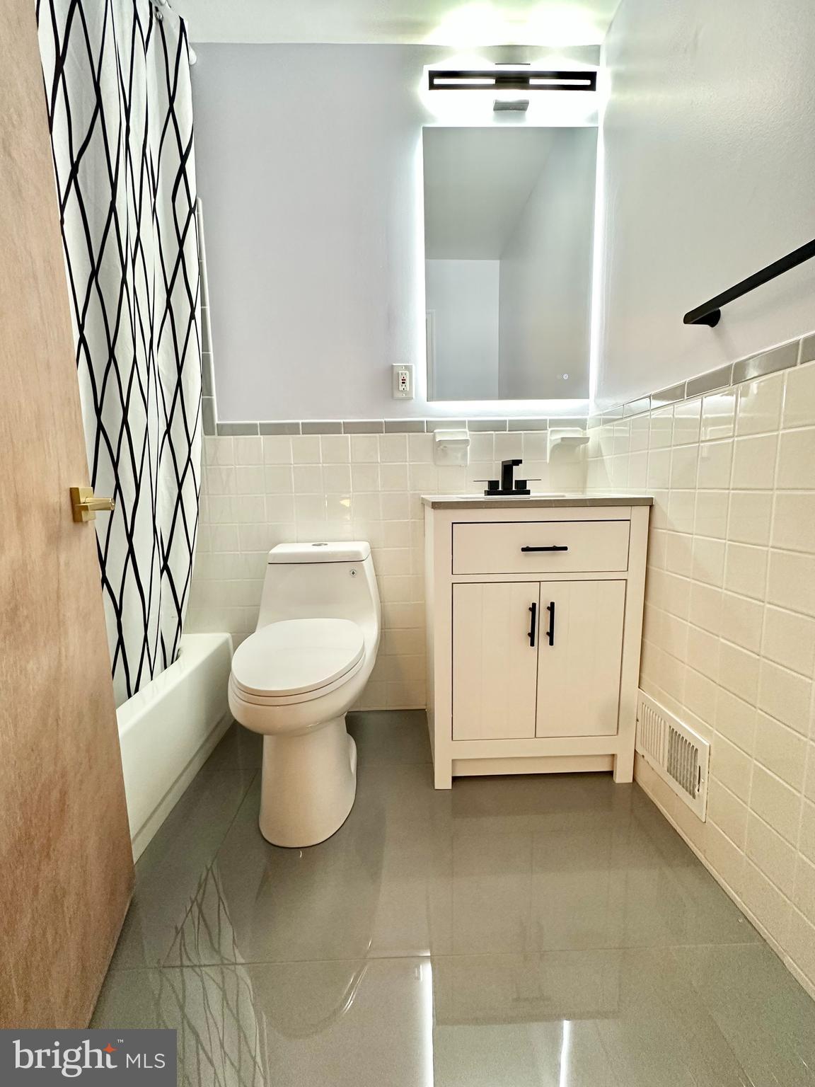 CALVERTON - Residential