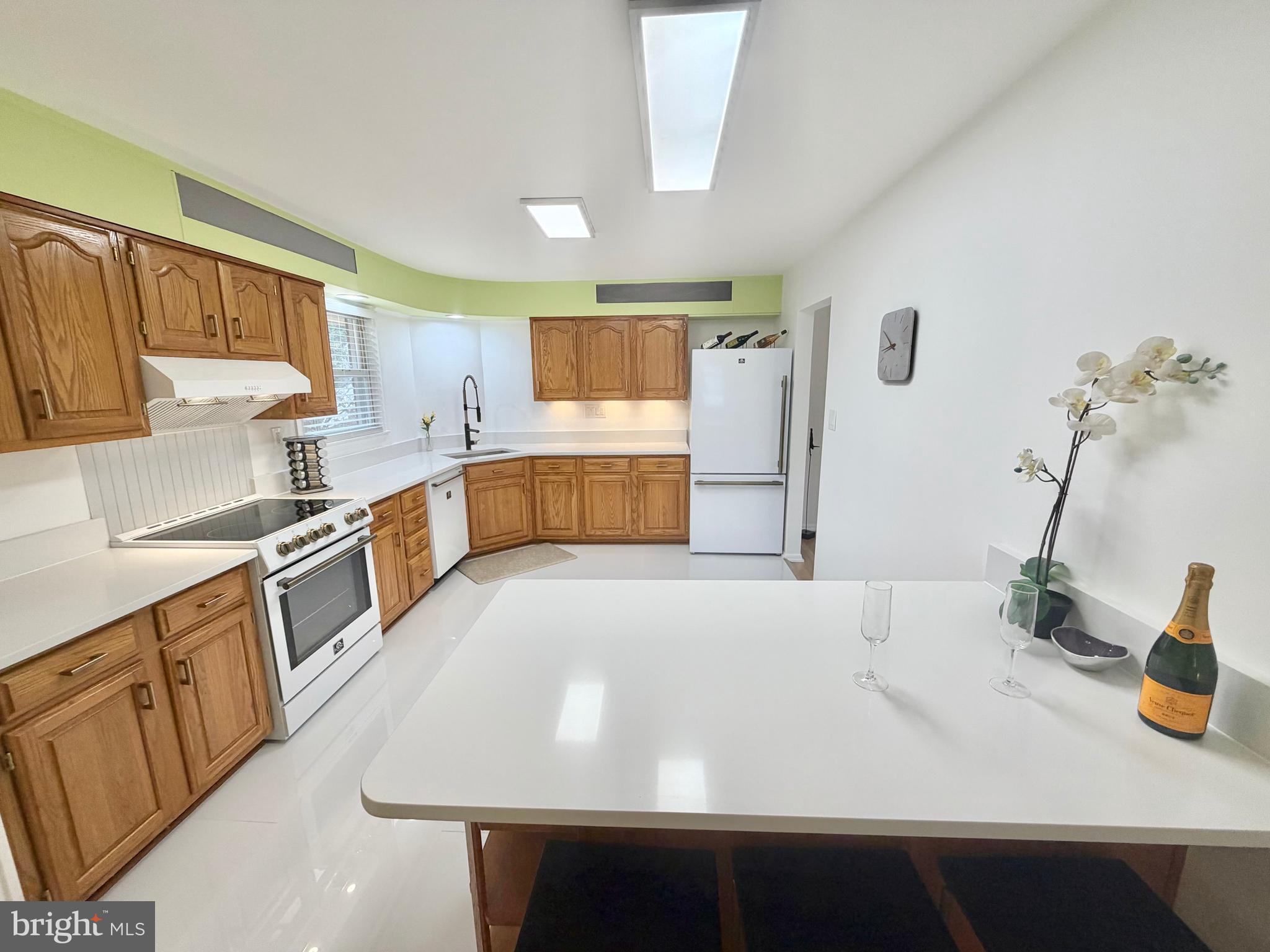 CALVERTON - Residential